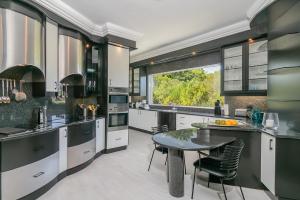 BS1 - Pezula Exclusive Elegance