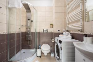 Browary Warszawskie Modern Studio by BookingHost