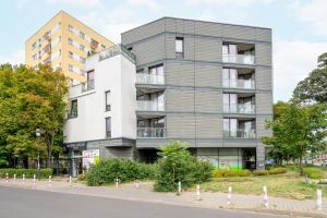 Browary Warszawskie Modern Studio by BookingHost