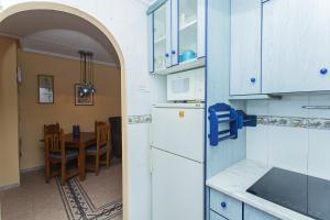 086 Retro Mayor Holiday - Alicante Holiday