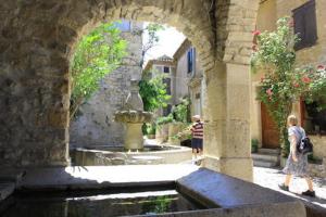 Maisons de vacances Gites Violettes et Amandier : photos des chambres