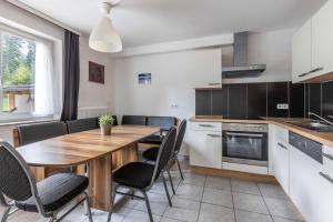 Hartkaiser Rooms and Apartments