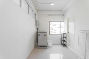 Evergreen apartment by Beginning with, 3BR in heart of Nimman