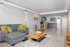 8th Floor - Table Mountain Views Central & Secure