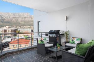8th Floor - Table Mountain Views Central & Secure