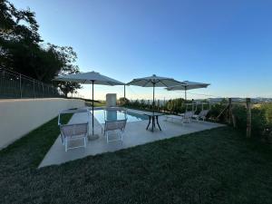 Country House "I luoghi dell anima"con piscina e giardino