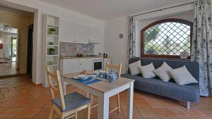 VILLA BIDDIZZA 10, Emma Villas