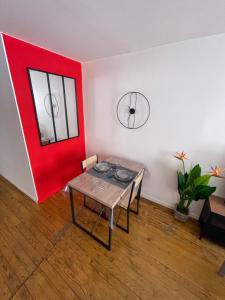 Appartements En Salvy : hyper centre + parking gratuit : photos des chambres