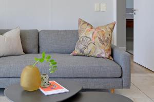 Modern 1-Bed V&A Waterfront Canal & Harbor Views