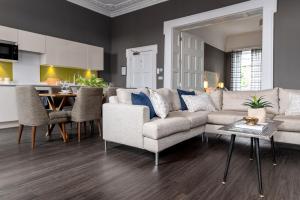 Charlotte Rise - Urban Apartments