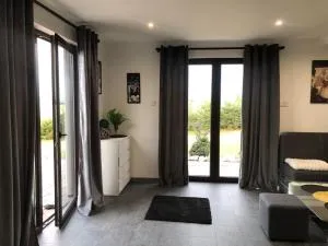 Domek wypoczynkowy caloroczny w okolicach Zatora i Wadowic - Radocza