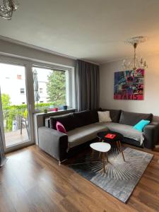 Sweet Home Cieplice Mountain view apartament by the main park and thermal pools