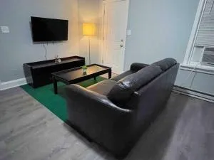 THE ECO HOME. Entire place with private parking - 塔里维尔