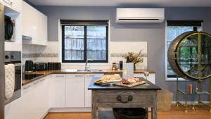 Sutton Lodge Daylesford