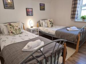 Heart of Inverness-city apartment