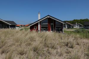 Resort 2 Ocean Cottage A 31