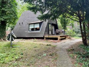 Gezellige Caban in de natuur