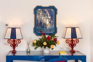 Premier Double or Twin Room with Terrace and  Sea View room in Il San Pietro di Positano