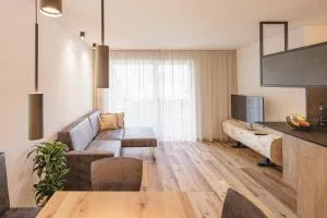 Apartments Silva Summit - 瓦尔奥纳的圣乔凡尼