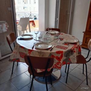 Appartement T3 proche commerces et animations - 5CDUSUD1