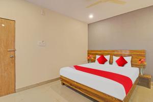 Hotel O R Square