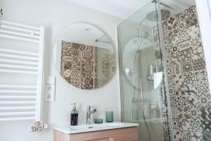 Apartamentos La Moneda