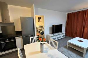 Appartements Appartement Cozy - Quartier residentiel : photos des chambres