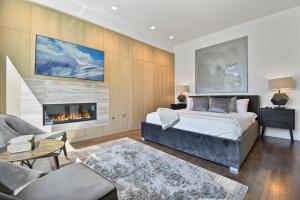 Luxury Townhouse at Parkite on Main Walk to Skiing, Shopping, and Restaurants Private Hot Tub
