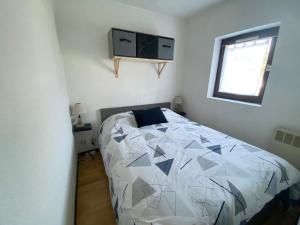 Appartements Appartement Morillon Village, 2 pieces, 4 personnes - FR-1-412-87 : photos des chambres