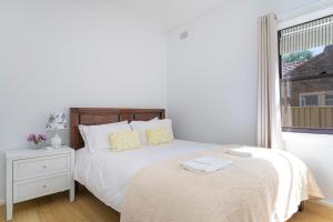 Belmore Brand new renovated 3Br house AC & Parking