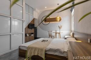 3 bedrooms with lots of natural light, Old Quarter