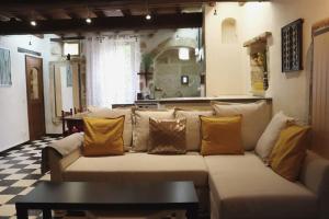 Appartements Entre Uzes et le Pont-du-Gard le Logis d'Autrefois : photos des chambres