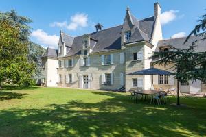 Maisons de vacances Chateau de la Ronde - Avec piscine et jacuzzi : photos des chambres