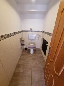 ONE Self-Check-In, Free-Parking, 3km freeway Playstation