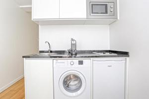 Ciseaux 4F - Studio in Saint Germain des Prés