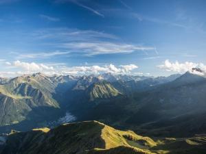 Appartements Duplex cosy pour 5 pers., balcon sud, parking, proche centre et remontees, navette hivernale - FR-1-401-82 : photos des chambres