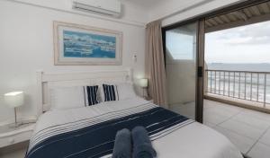 12 Bronze Beach Umhlanga Rocks