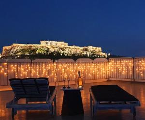 Acropolis View Apartment in the Heart of Monastiraki