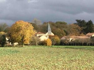 Gîte des Lavandières en bordure de Vienne (Civaux)