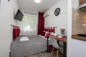 Комфортне перебування від MYFREEDOM апартаменти біля метро Тараса Шевченка з теплом та водою для туристів та фахівців