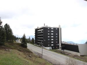 Appartements Appartement Chamrousse, 3 pieces, 8 personnes - FR-1-340-169 : photos des chambres