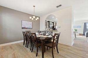 The Haven at Solterra Resort by Shine Villas 523