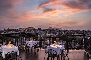 THE MANGAL VIEW RESIDENCY - A Luxury Boutique Business Hotel