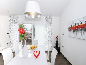 Luxurious Apartment in Zadar with Garden 