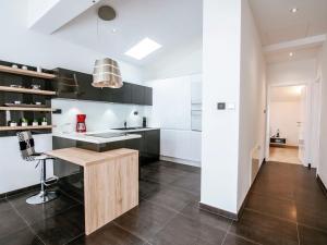 Luxurious Apartment in Zadar with Garden