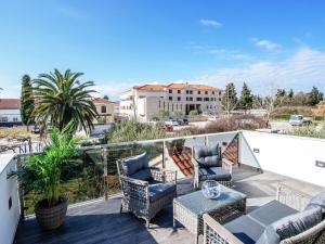 Luxurious Apartment in Zadar with Garden