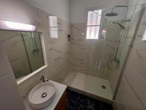 Appartements Villa Fleuri YourHostHelper : photos des chambres