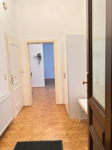 AlPa 2 Zimmer Wohnung in Wien Rochusmarkt