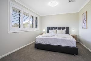 Rousehill Sweet Spacious 4BR Quiet House