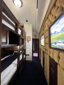 Hocus Pocus Tiny Hotel